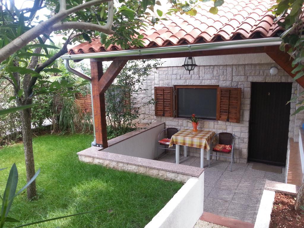 Drenovica Apartment